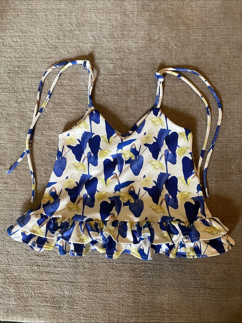 Floral Ruffle Hem Camisole - Blue & White